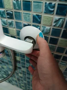 Обвод для труб универсальный ПВХ ИДЕАЛ Ф25-34 001 Белый